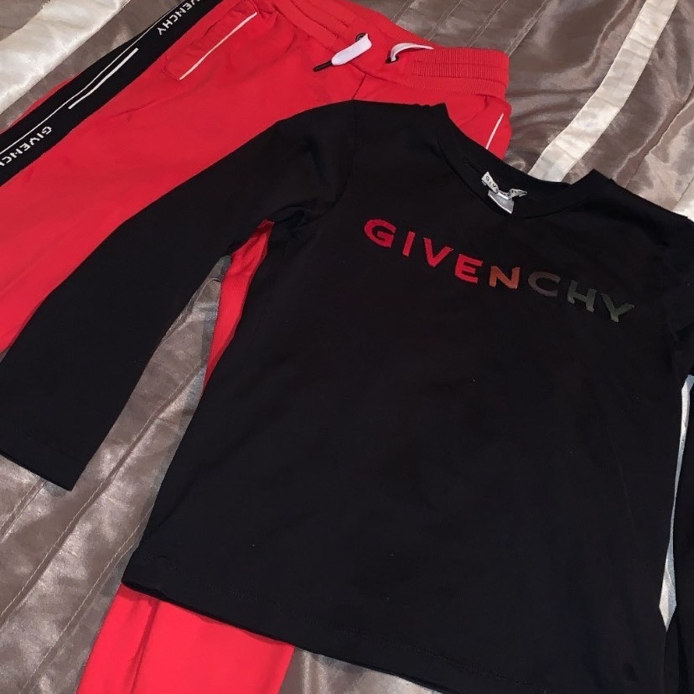 Kids Givenchy Top & Bottom (Unisex) Size 8